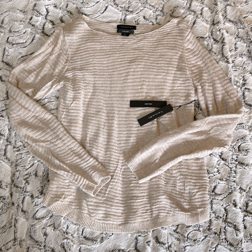 Tahari Womens Swetaer L NWT